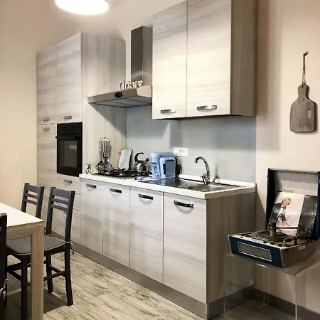 Design - Laura's Country Holiday home Isola d'Asti